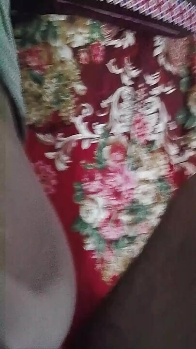 Девушка занимается сексом со своим сводным братом в бангладешском секс-видео, развлекается и наслаждается