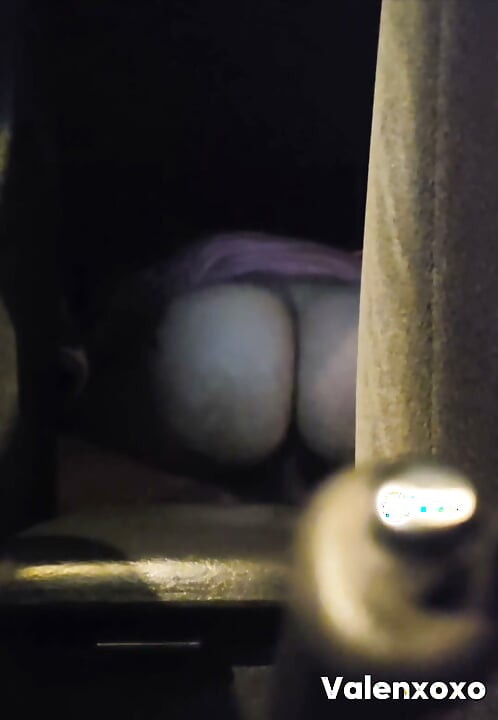 I Creampied my friend in the car