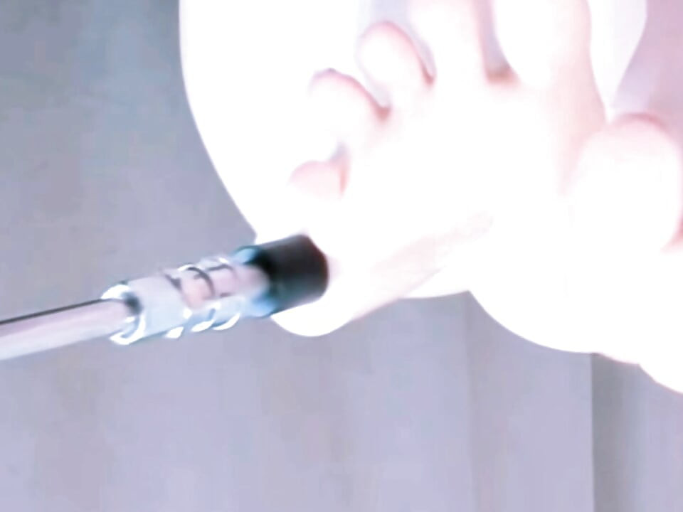 Asian schoolgirl orgasm pussy