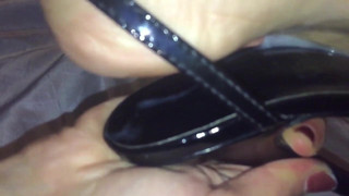 Shoe cumplay slo mo