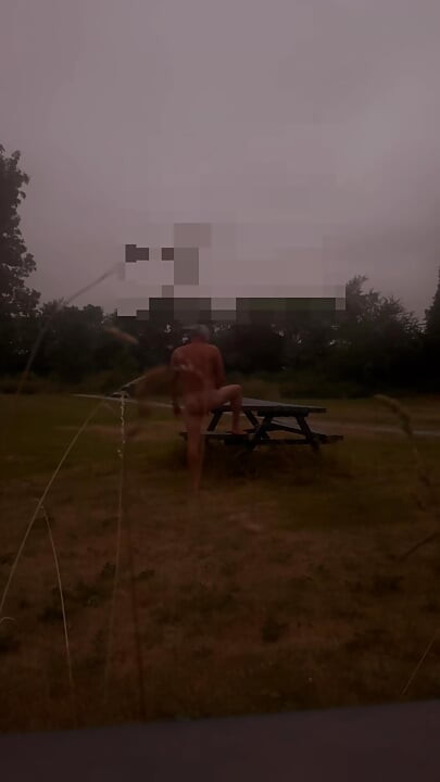 Standing naked in park on benches wanking and twerkin