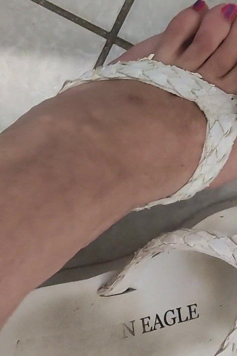 Sexy Feet and Footprints