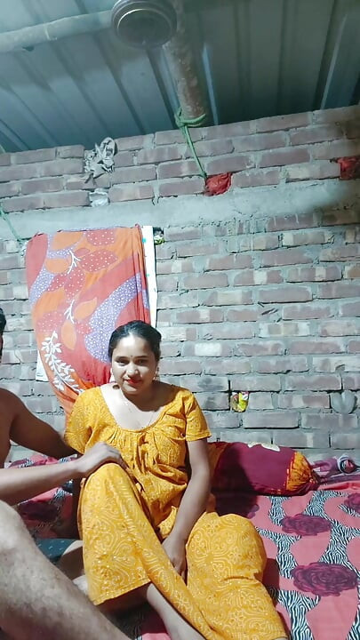 Brother-in-law took Bhabhis birthday gift