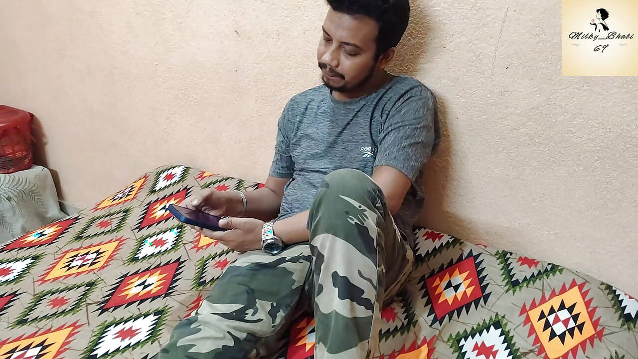 PEHLI BAAR AAPNE GIRLFRIEND SE MILNE JAKE DUSRI LARKI KO CHOD DALA