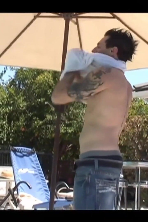 Kacie Starr doing kinky at the pool