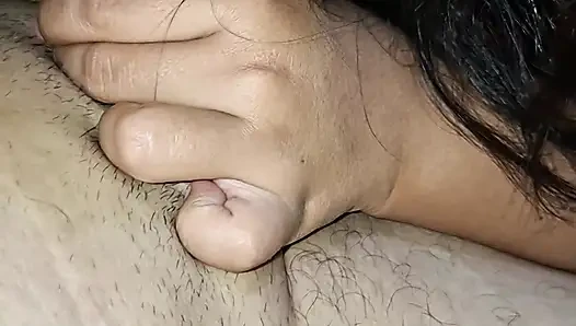 A rich oral before going to bed ends in a fascinating fuck