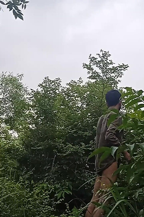 Too Beautiful Body Sync in Nature