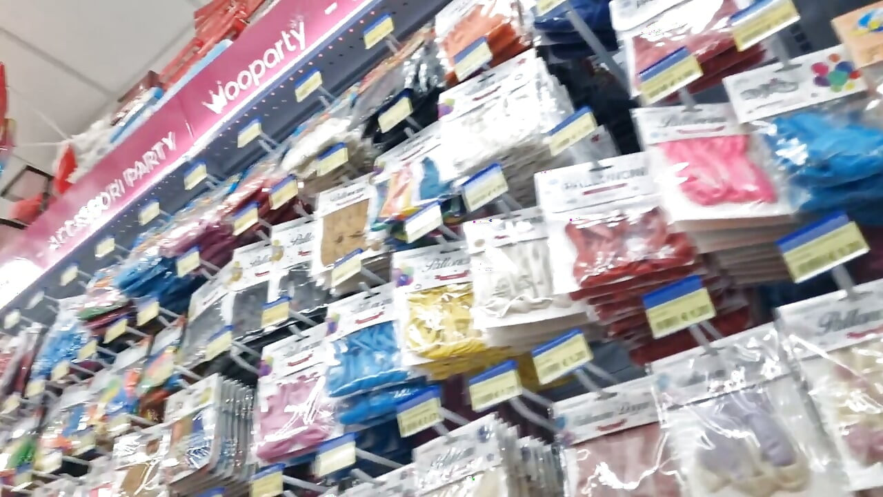 Balloon Shop Tour Admiring Giant Balloons, Shiny Latex & Sensory Teasing