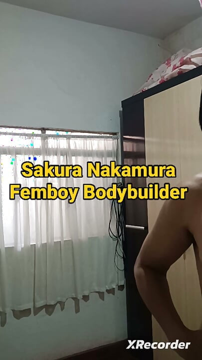 Cute Shemale Bodybuilder Otaku