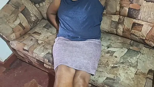 Rekaman seks sekretaris tetangga milf