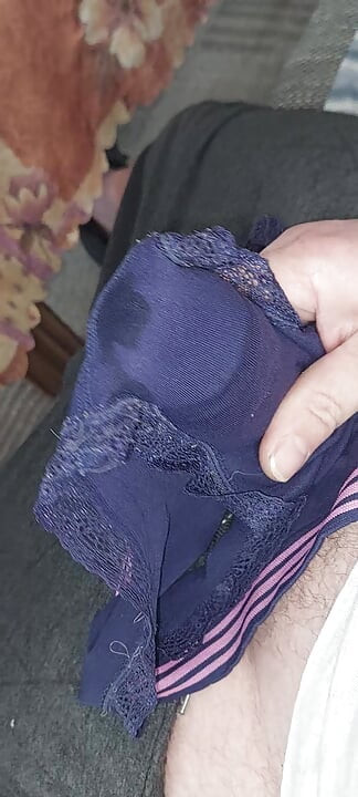 Squirting in panties