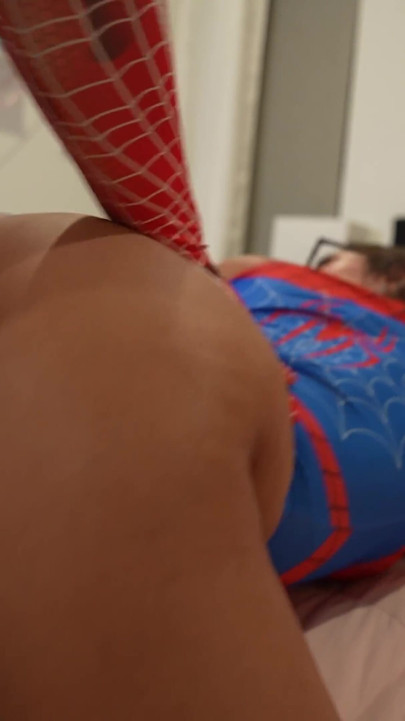Spiderman Vs Sisi Rose - Teddy Tarantino