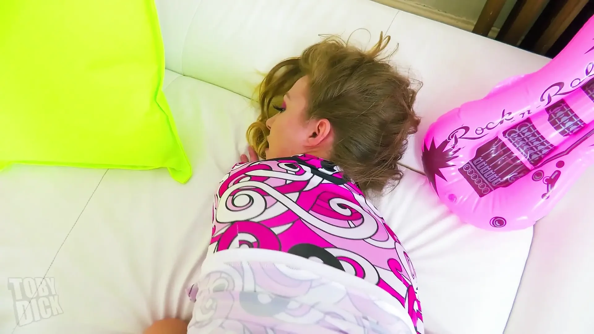 Realtobydick,british Casey Candy - kissing,blowjob