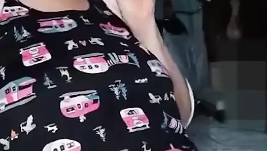 Hot BBW Momma Wants To Play! Cum Play With Me!