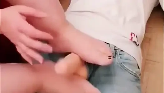 Mini ayakla mastürbasyon lol