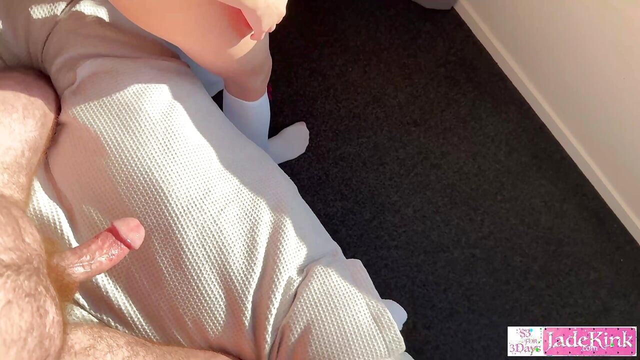 लालची 18+ छात्र ने होटल के कमरे में जोरदार सेक्स की मांग की
