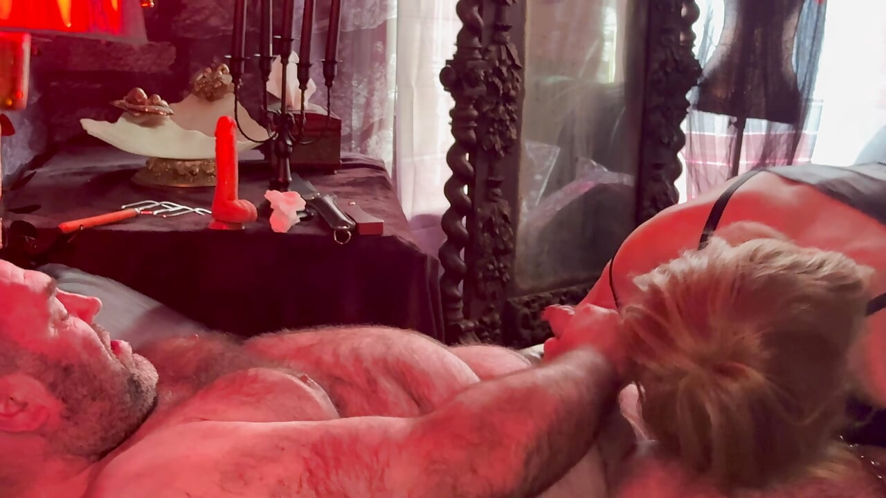 Part 6:- Lanista Bear introduces the new Maid Jayne tp test her sucking skills with a cum shot!