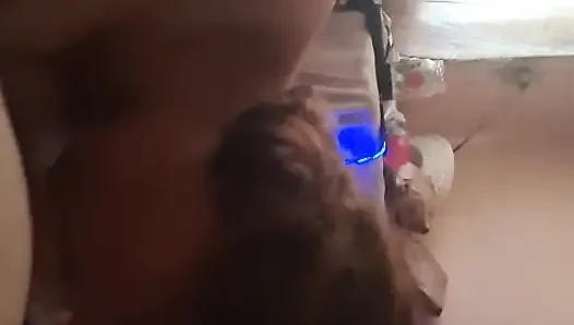 Oral seks kraliçesi, orta yaşlı seksi kadın, olgun, seks