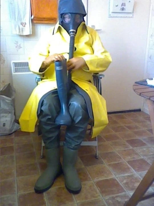 Friday afternoon rubber wank.