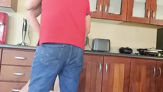 Fick mich, bevor mein mann zum mittagessen nach hause kommt