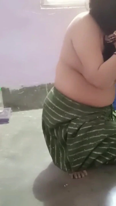 Ključni trenutak od "bhabhi seks intenzivni seks kolkata seksi tetka seks večera brzi seks velikih sisa"