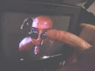Headluvinwife Gets Tribute1!