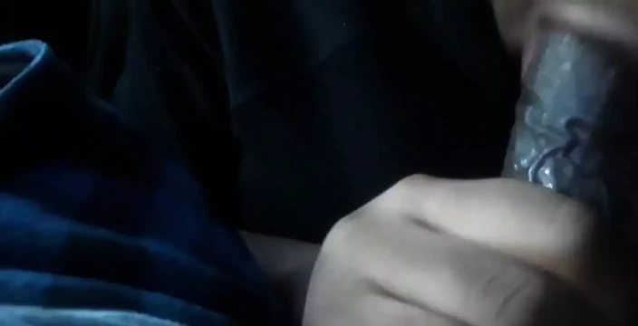 Y O U N G Wet Mouth Big Lips Chick Wanted to Taste It