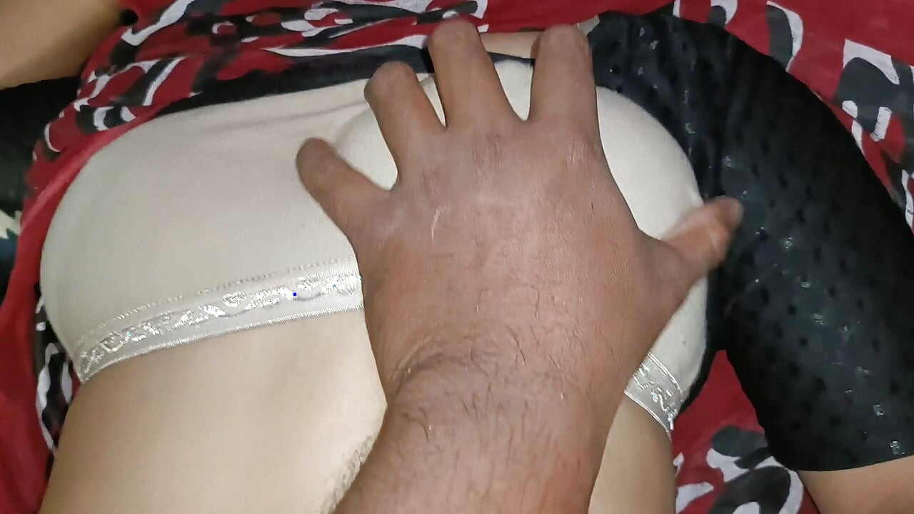 Indian cute desi Riya bhabhi ka jabarjast chudayi xxx desi