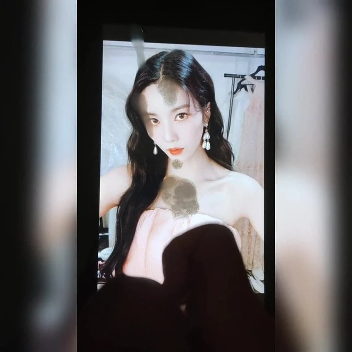 Kwon eunbi cum tisztelgés