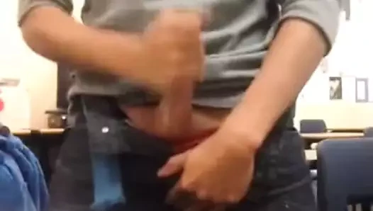 gözaltında mastürbasyon