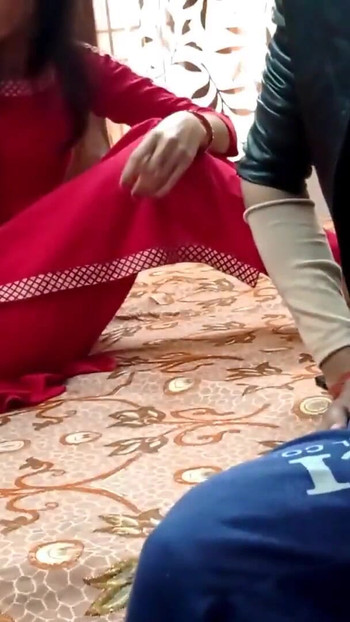Stunning moment from "slim girl fucked by tenant - full video with audio part 1"