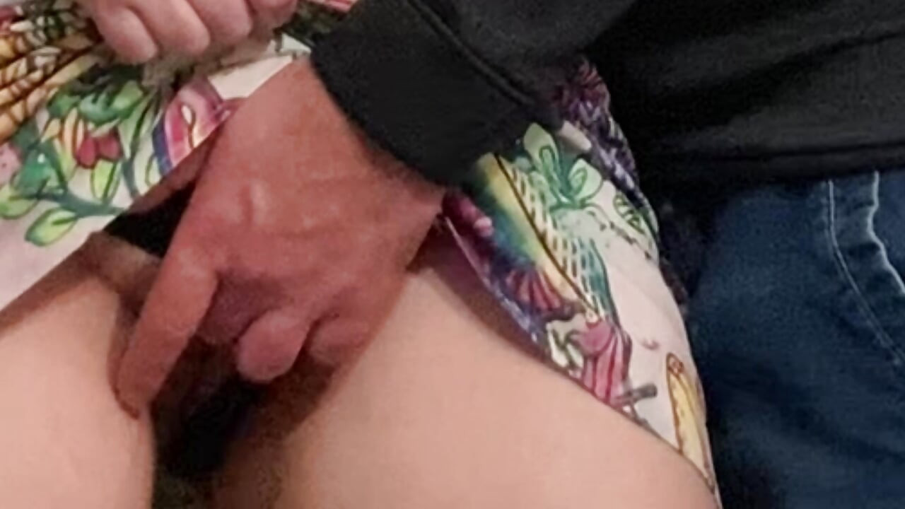 OMG!!! Old Man Masturbate Me in The Subway