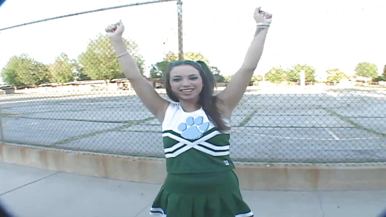 冰淇淋男人操热青少年啦啦队长