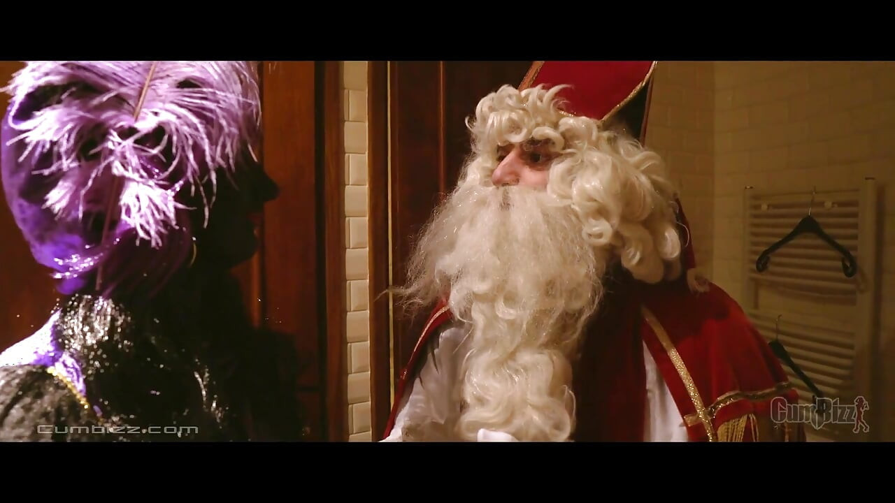 Teen sinterklaas party creampie gangbang