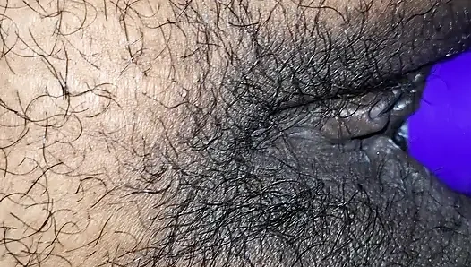 Bhabhi Get Massage in Pussy