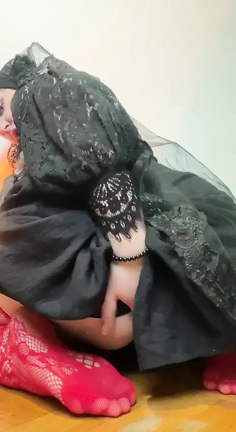Witchy mammi ridig on dildo