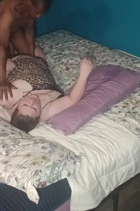 Pounding That Phat Pussy Good