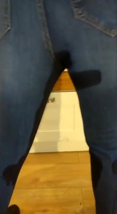 Jeans and pantyhose wetting compilation