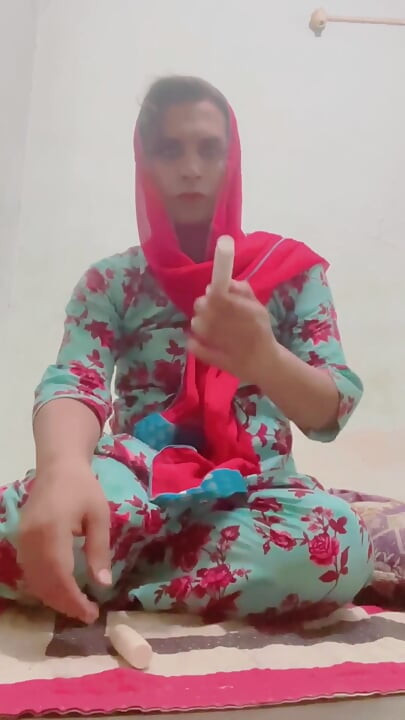 أخيرا وجدت أحمر الشفاه الثالث الخاص بي
