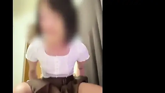 Cincin kawin off, seks intens yang dalam di belakang punggungnya. Mengkhianati suaminya, klimaks keras! Video rekaman seks paling hot yang akan anda lakuin