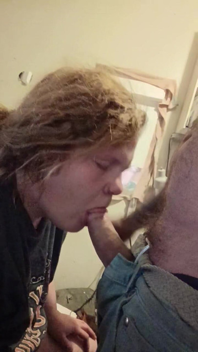 Anisleigh williams throat fucking