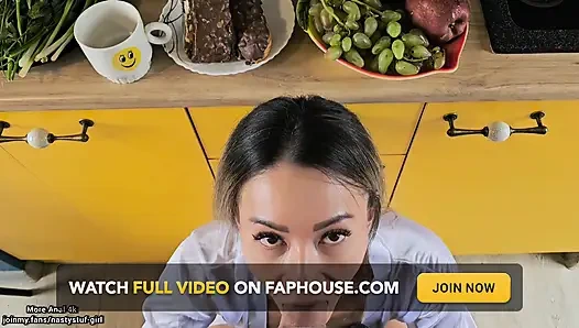 Hot Anal Loving Stepmom Prefers a Hard Cock in Both Holes for Breakfast