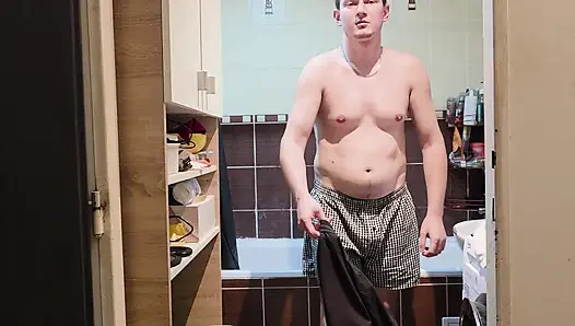 On These Hot Days, a Daily Shower Is a Must