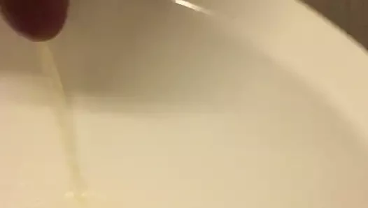 Me piss