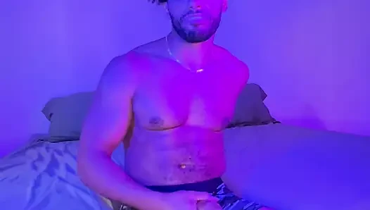 Penis sütünü sulutuyor