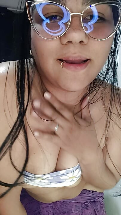 Plešem i skidam se gola za tebe, što misliš kako će to izgledati?