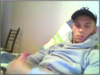 Straight Dude Cums on Webcam