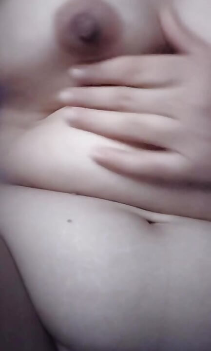 Beautiful alone girl showing heri pussy