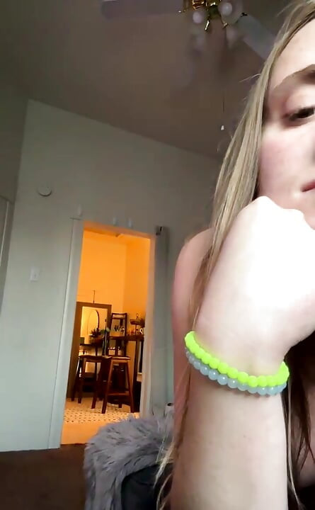 Стриймът започна, направи ме, хаха,