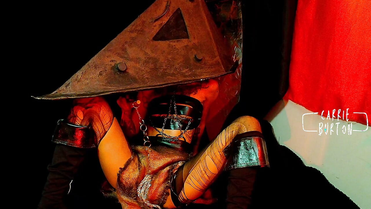 Pyramid Head Resurfaces with a lot of horniness this Halloween 2026